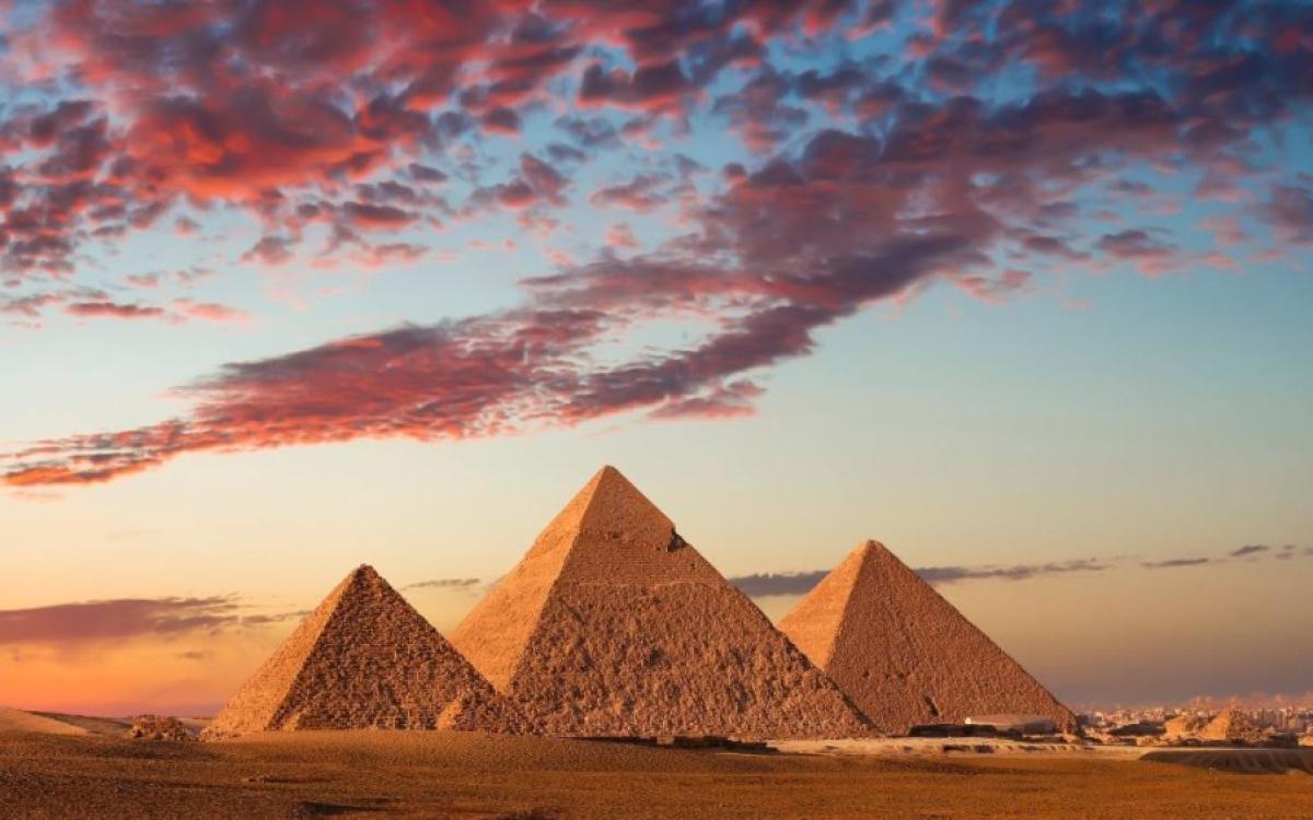 Cairo & Pyramids by Bus from Sharm El Sheikh – One Day Excursion