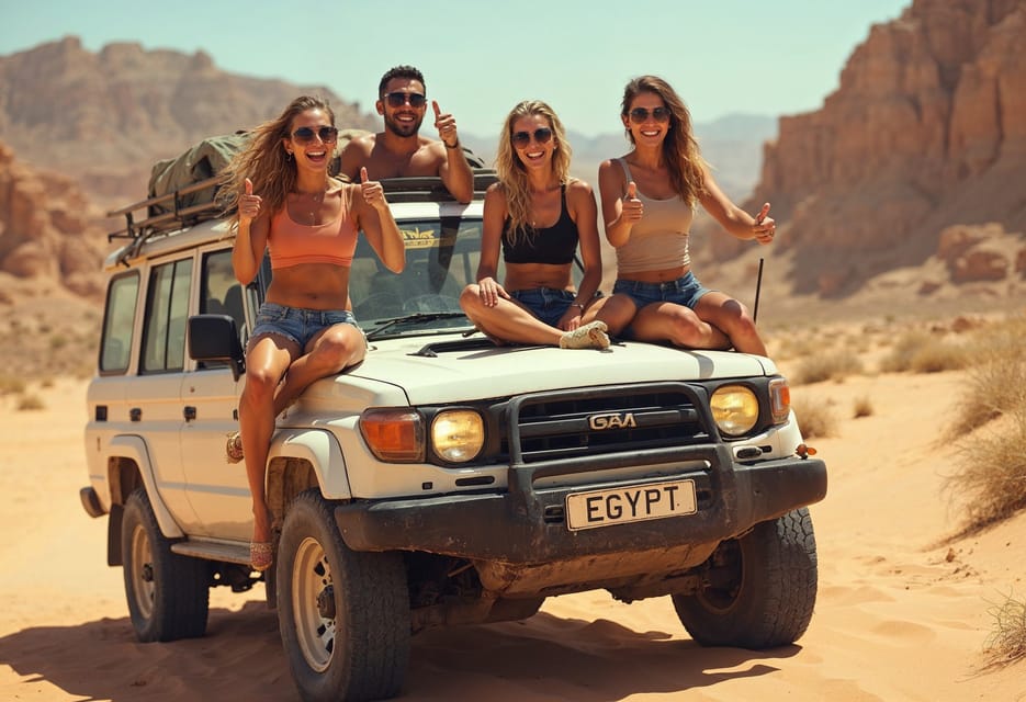 1Safari al Canyon Colorato e Snorkeling al Blue Hole da Sharm El Sheikh
