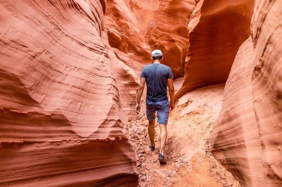 2Safari al Canyon Colorato e Snorkeling al Blue Hole da Sharm El Sheikh